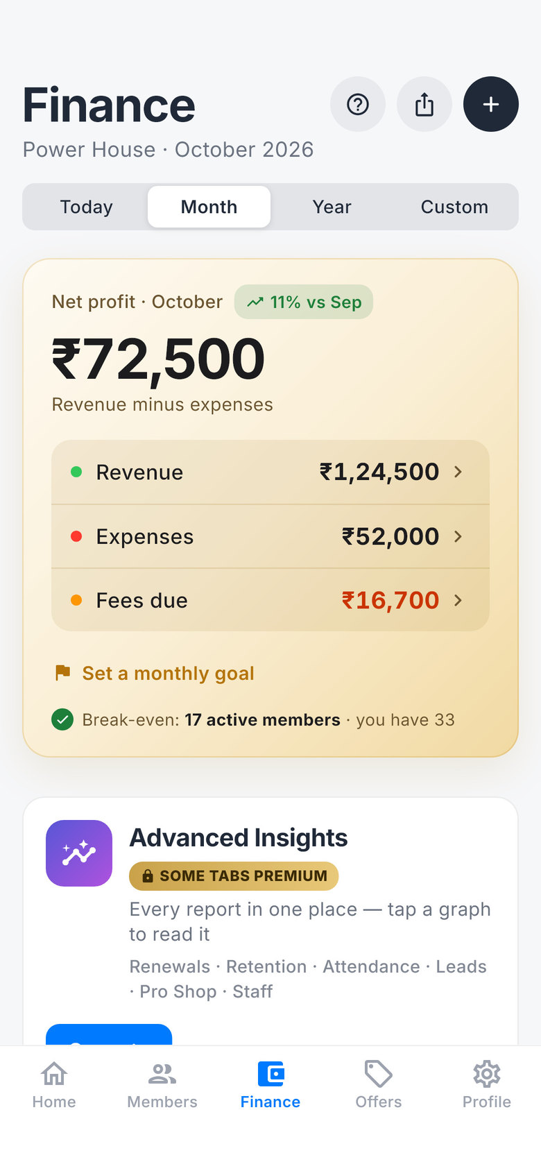 GymNex Finance screen: net profit, revenue, expenses and fees due